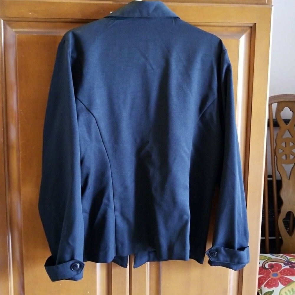 Zip up Jacket - Picture 4 of 8